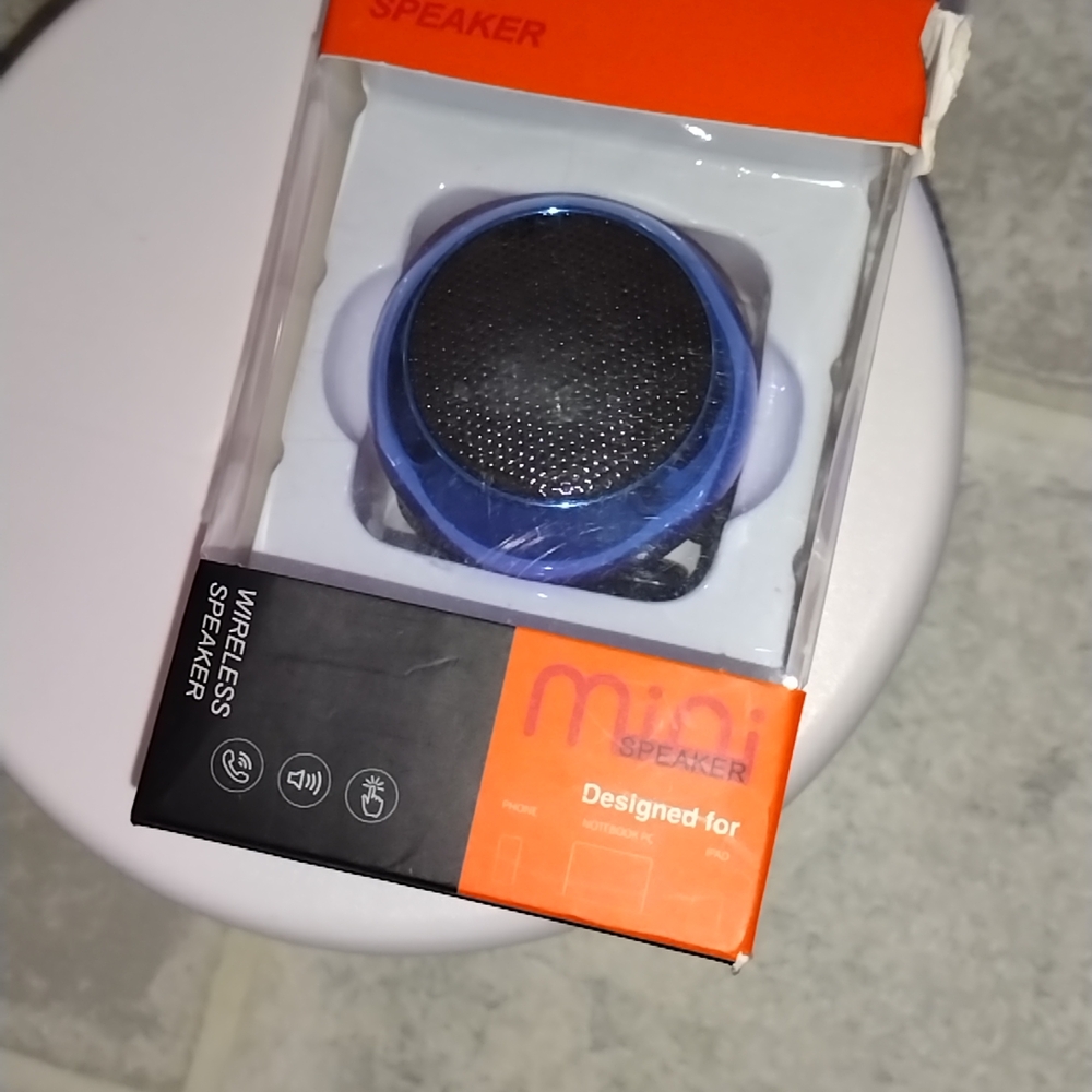 Blue Mini Wireless Speaker